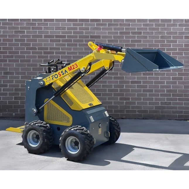 Fossa Mini Loader Skid Steer M23 - Briggs & Stratton Engine