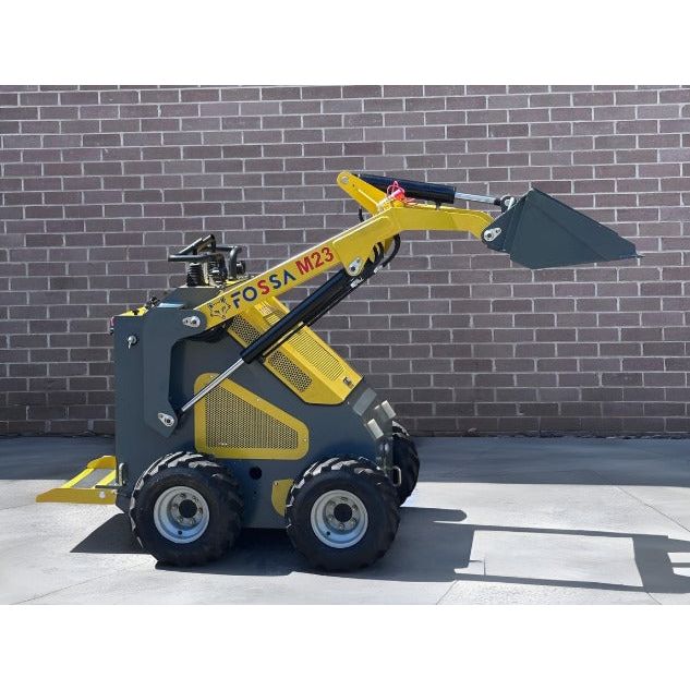 Fossa Mini Loader Skid Steer M23 - Briggs & Stratton Engine
