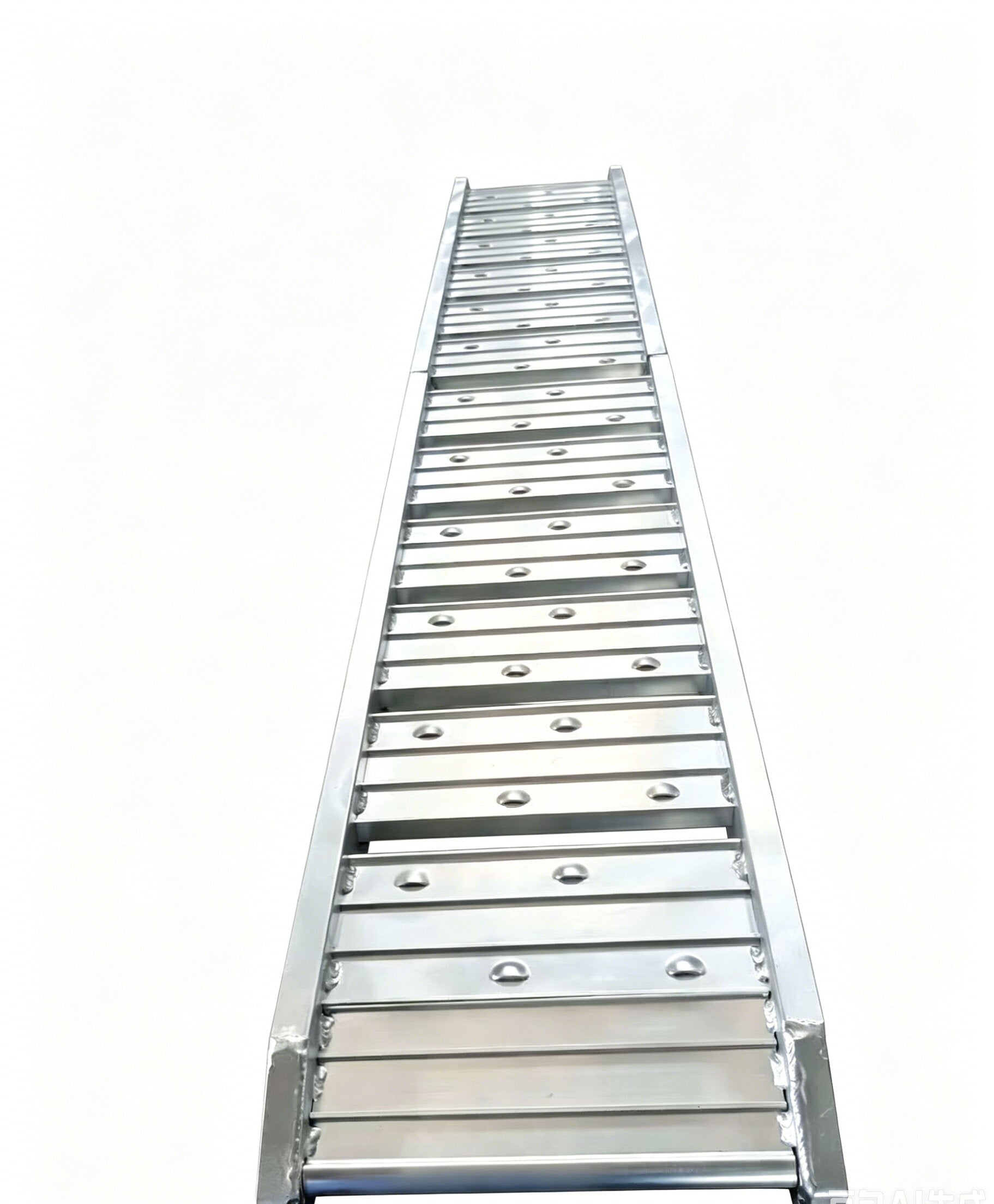 400kg 1.82m X 295mm Folding Aluminium Loading Ramps