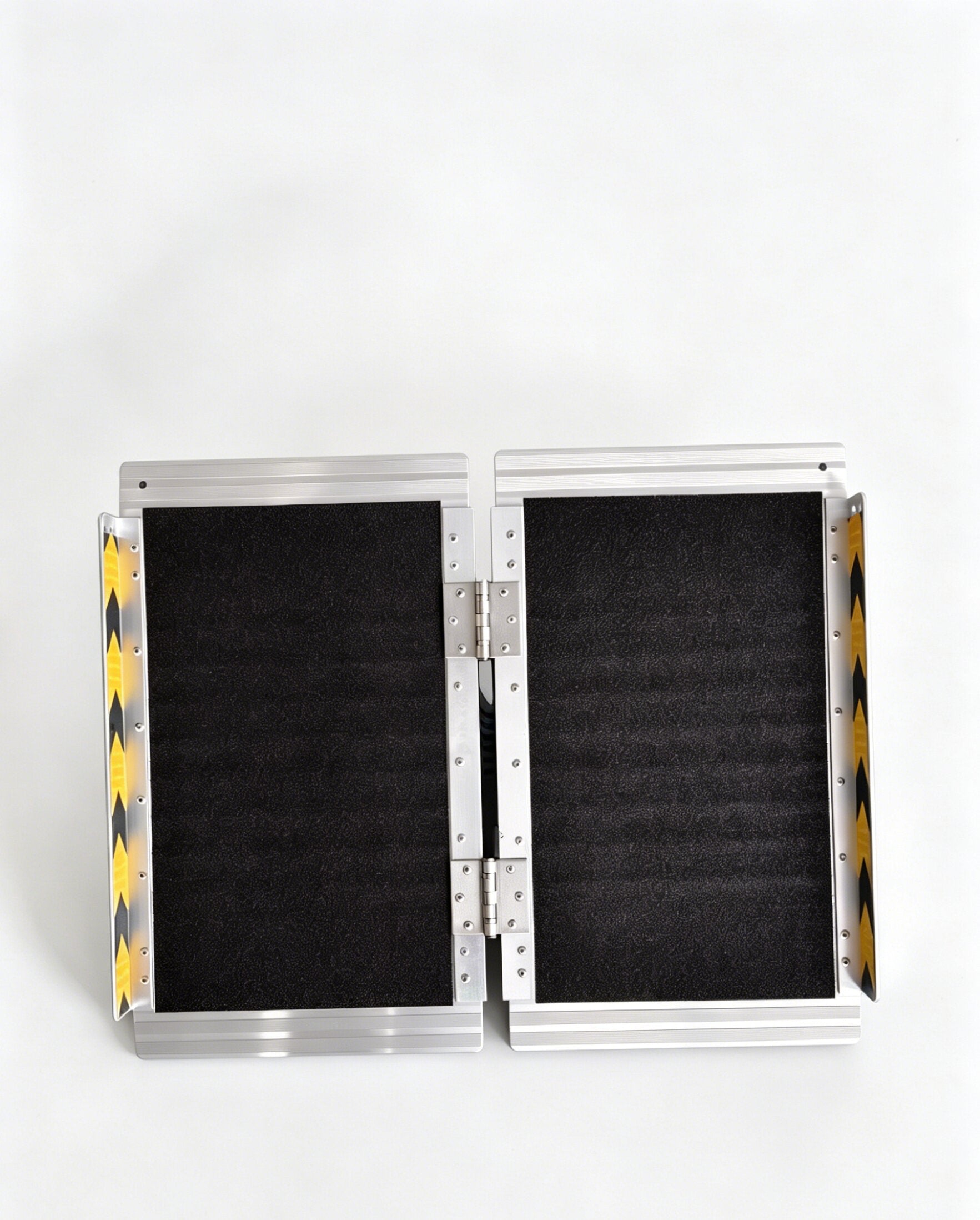 Aluminium Single Fold Wheelchair Ramp - 270kg Capacity