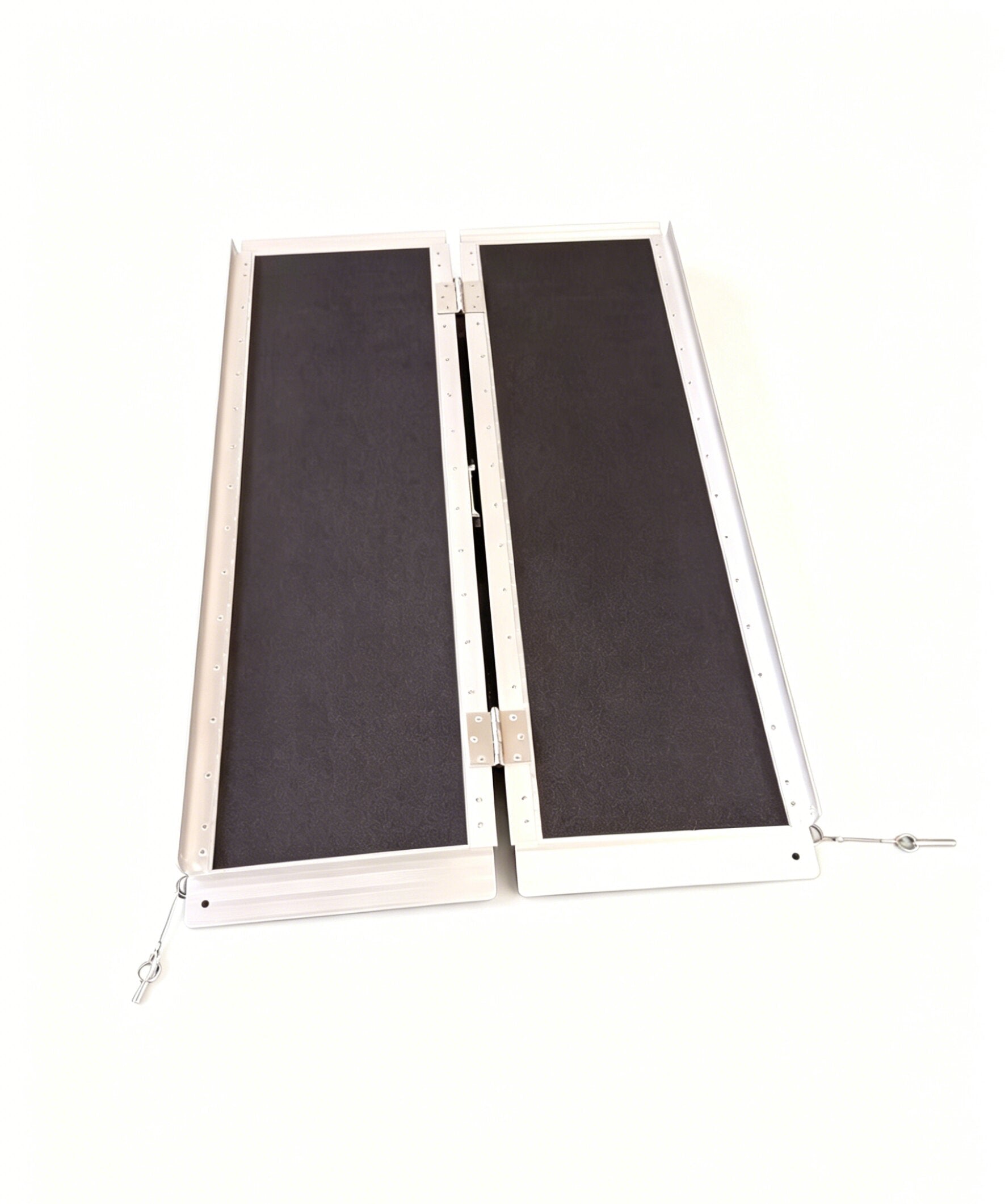 Aluminium Single Fold Wheelchair Ramp - 270kg Capacity