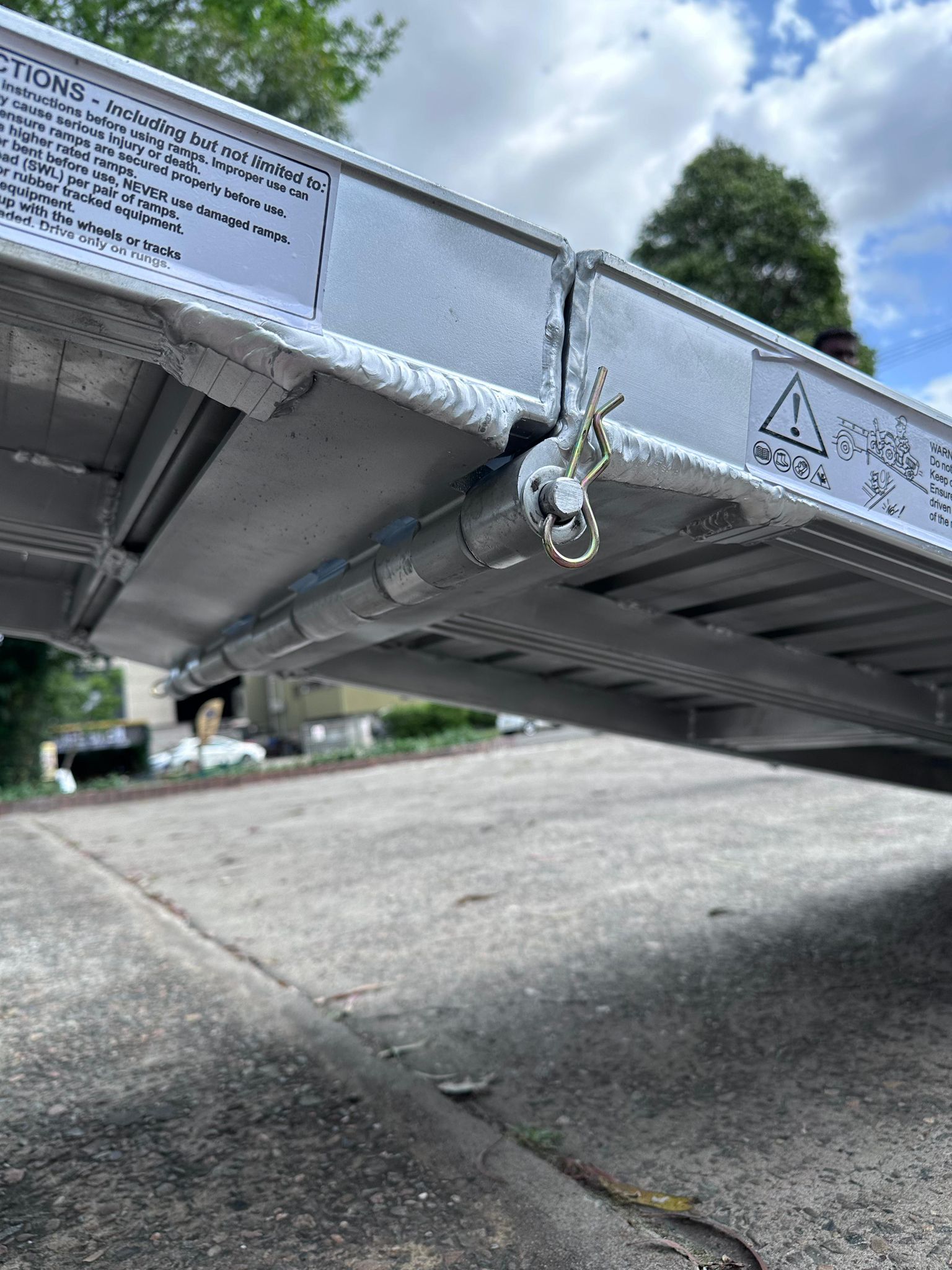 3.5m x 1000mm 400kg Folding Walk Ramps