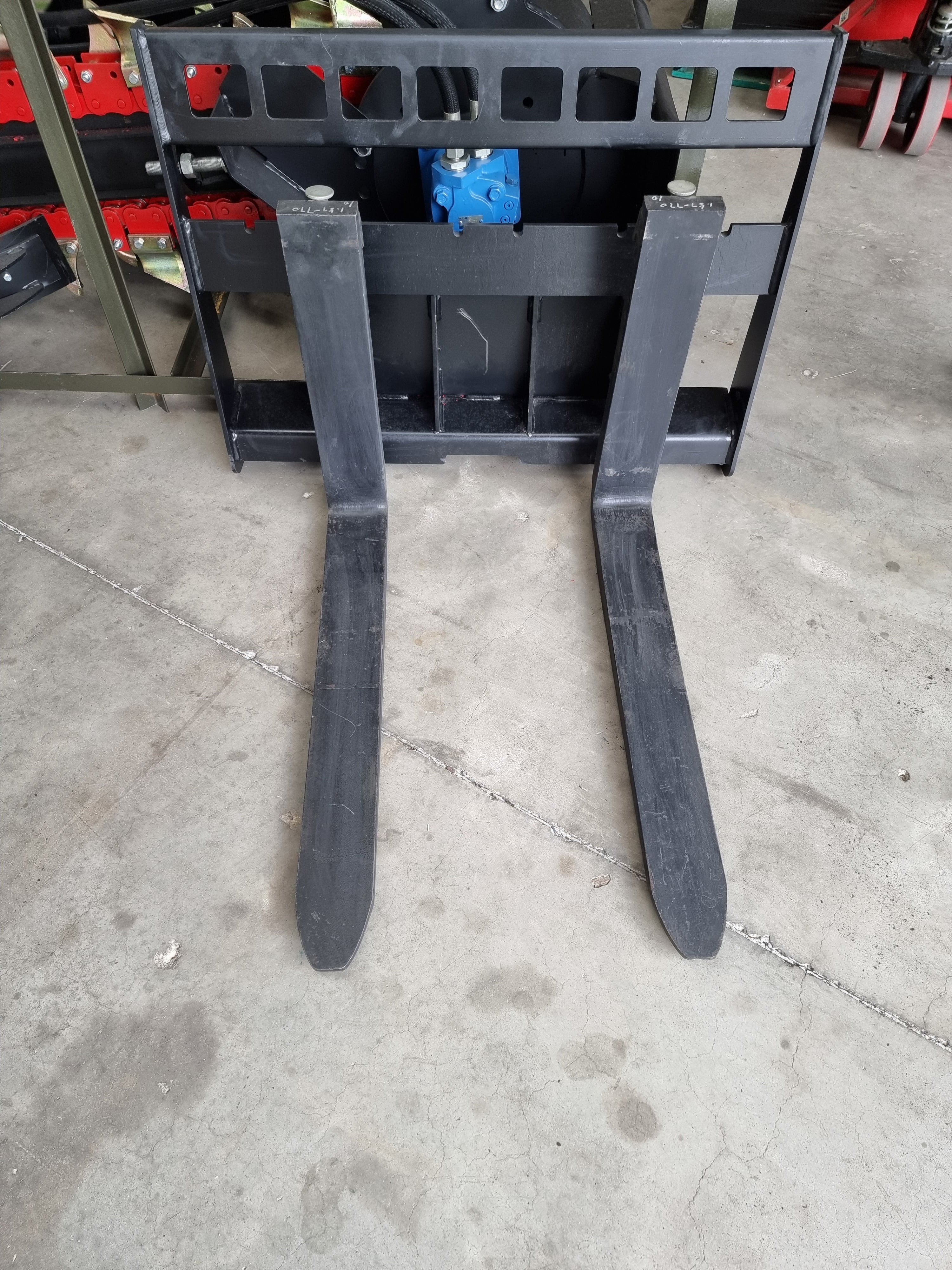 Pallet Fork for Mini Loader - Dingo, Toro, Vermeer, Boxer, Viking, Fossa