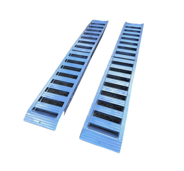 1-Tonne 3m x 450mm Folding  Aluminium Loading Ramps