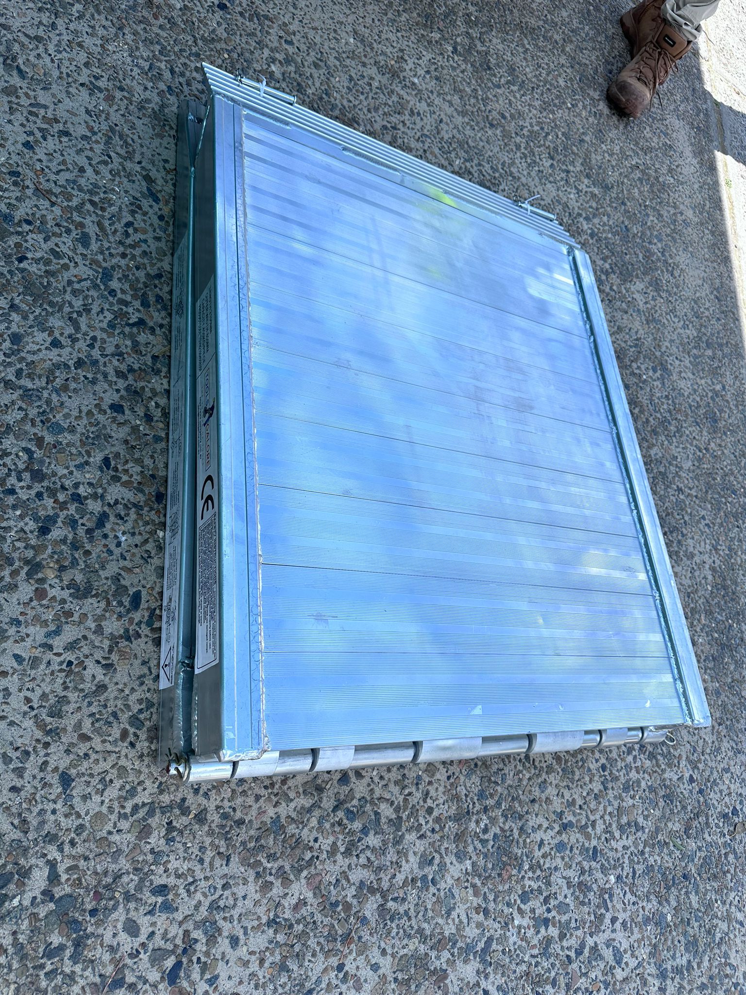 2.5m x 1000mm 400kg Folding Walk Ramps