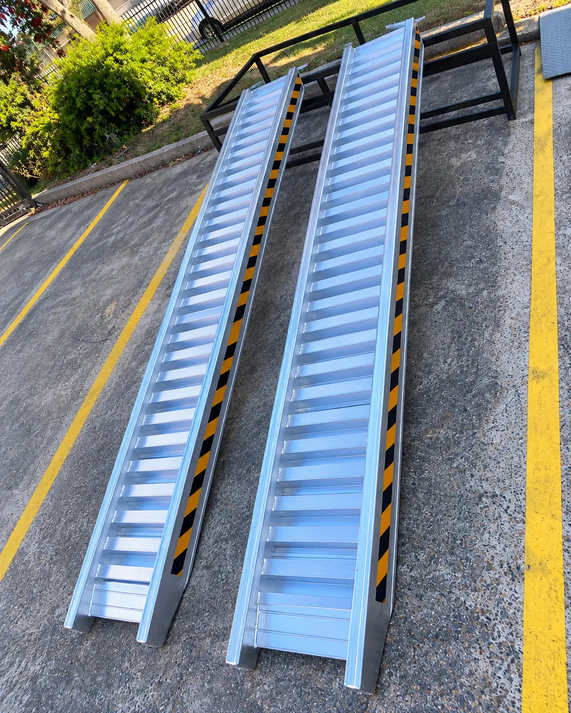 5-Tonne 3M x 560MM Aluminium Loading Ramps