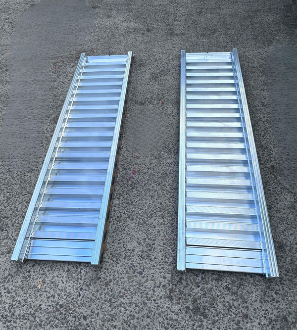 5-Tonne 2.3m x 550mm Aluminium Loading Ramps