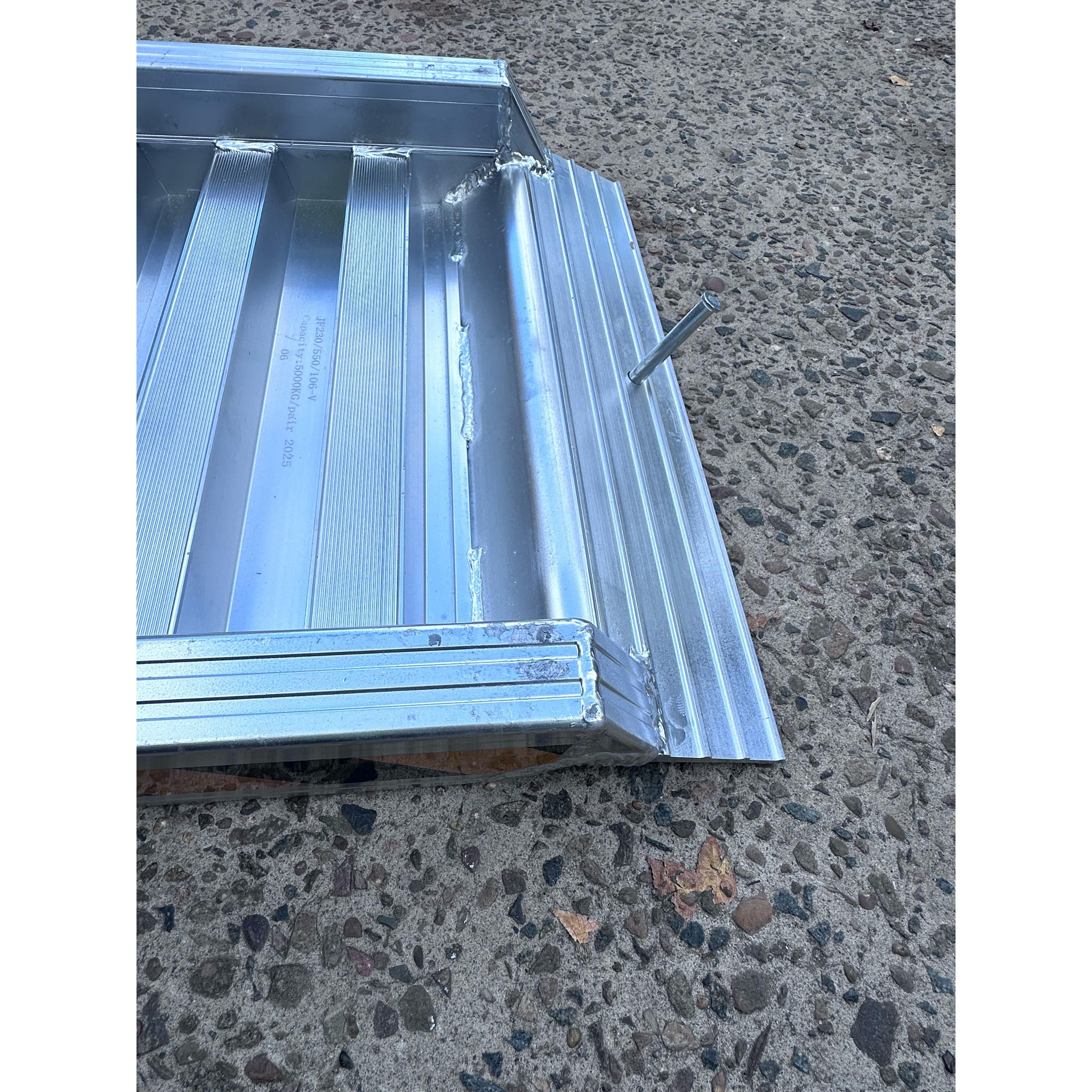 5-Tonne 2.3m x 550mm Aluminium Loading Ramps