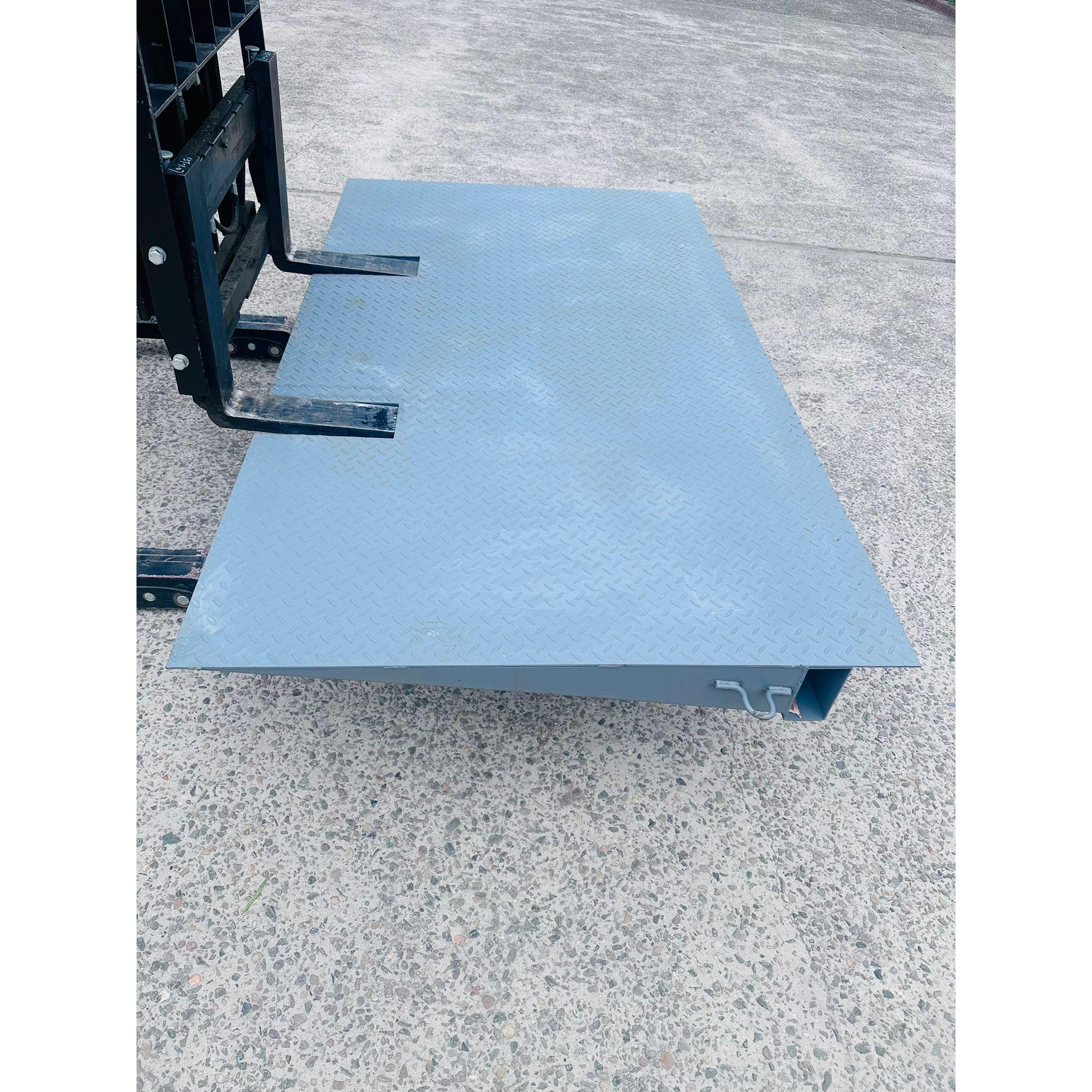 8-Tonne Steel Container Ramp